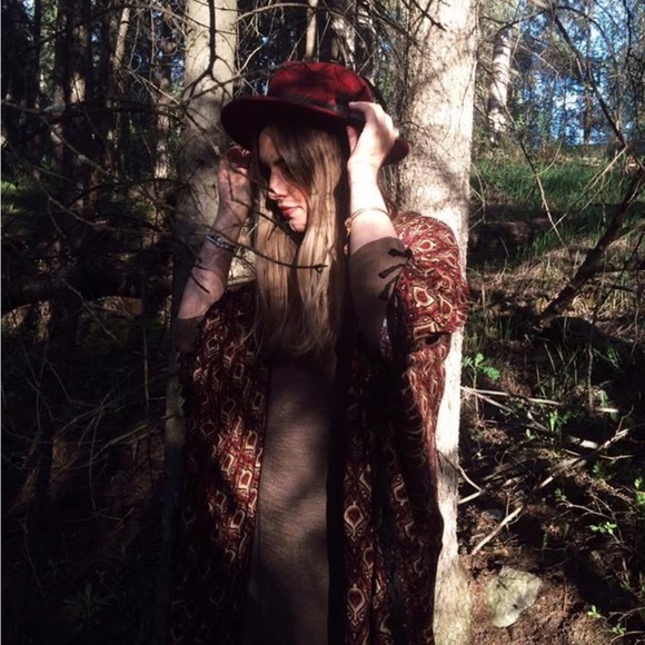 Glamorous Sweaters - Cardigan/ Wrap